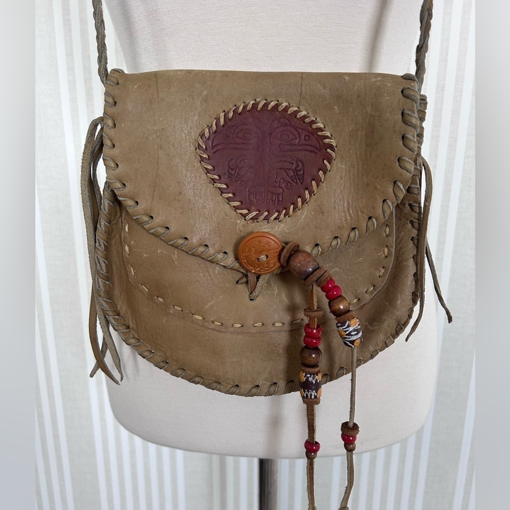 Vintage 70s Southwest Green Leather Crossbody Bag Hand Tooled Braided Handle - Picture 2 of 10